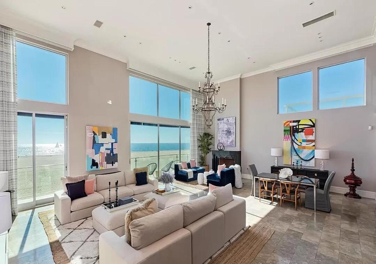Apartment Exceptional 3 Bedrooms On The Beach Penthouse *