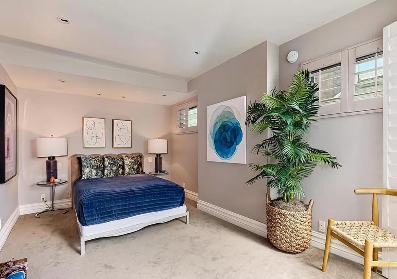 Exceptional 3 Bedrooms On The Beach Penthouse Apartment Los Angeles