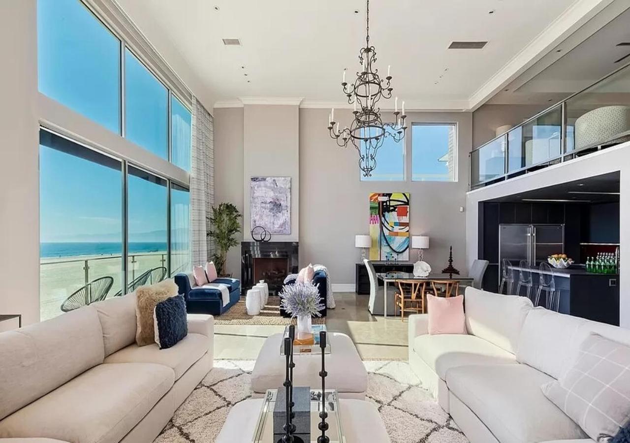Apartment Exceptional 3 Bedrooms On The Beach Penthouse