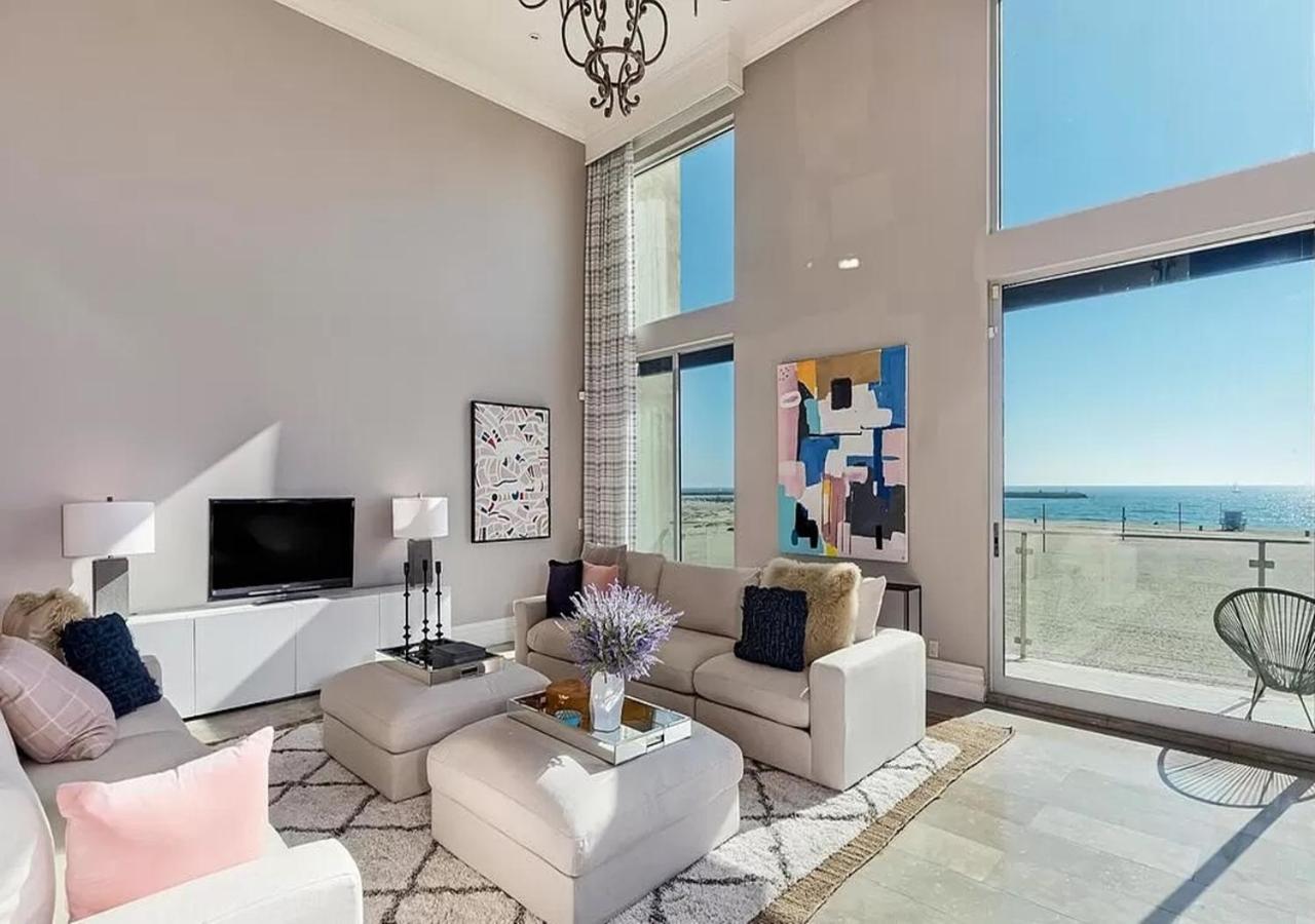 Exceptional 3 Bedrooms On The Beach Penthouse Apartment Los Angeles